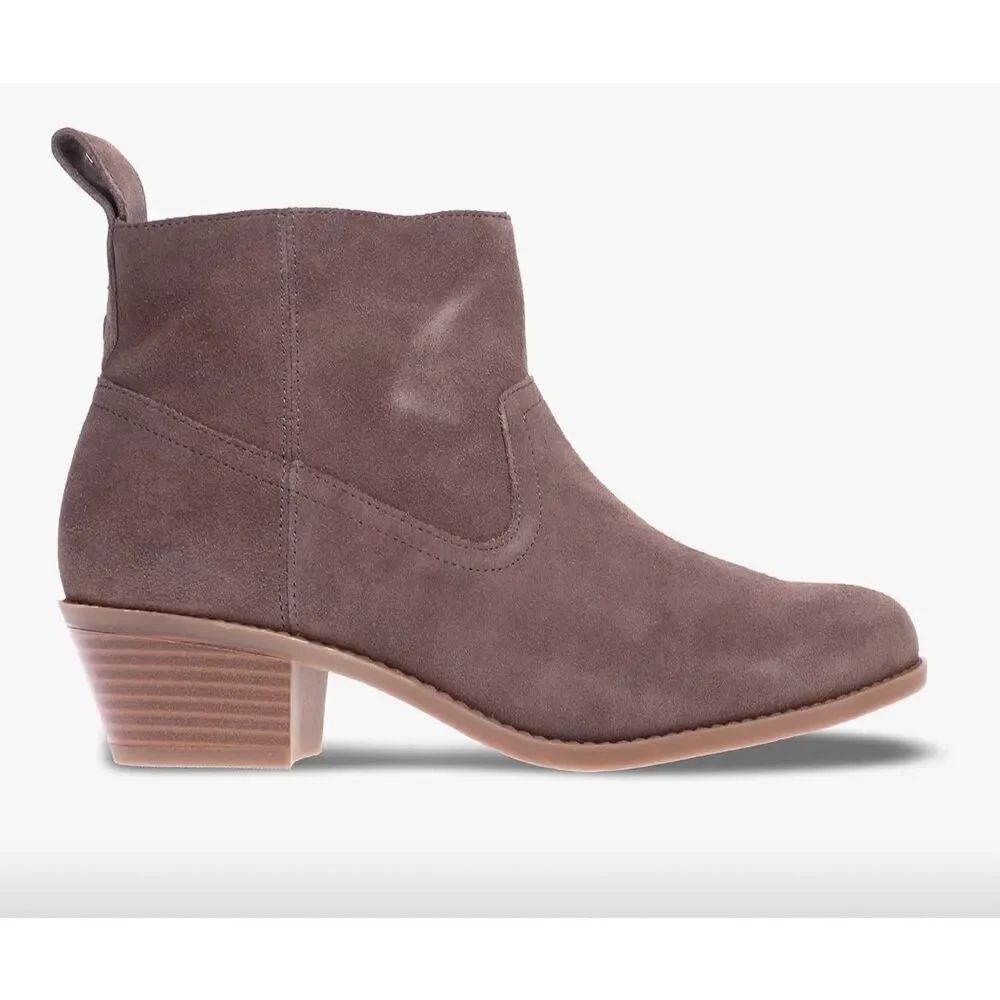 Vionic Womens Joy Vera Leather Stacked Heel Booties